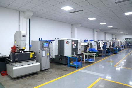 Temperature-controlled Precision Machining Center